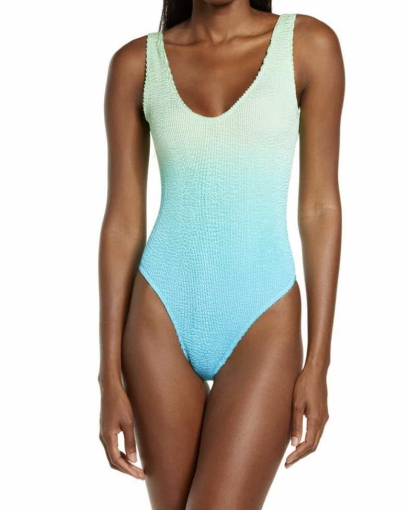 69 Best Swimsuits to Hide Belly Pooch to shock the beach with your hotness